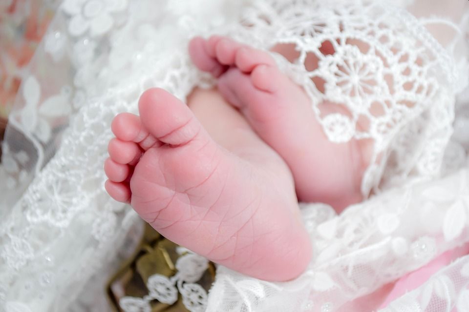 Tipy na dárky pro maminku i miminko k příležitosti narození dítěte