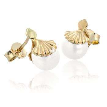 Zlaté perlové náušnice v lastuře